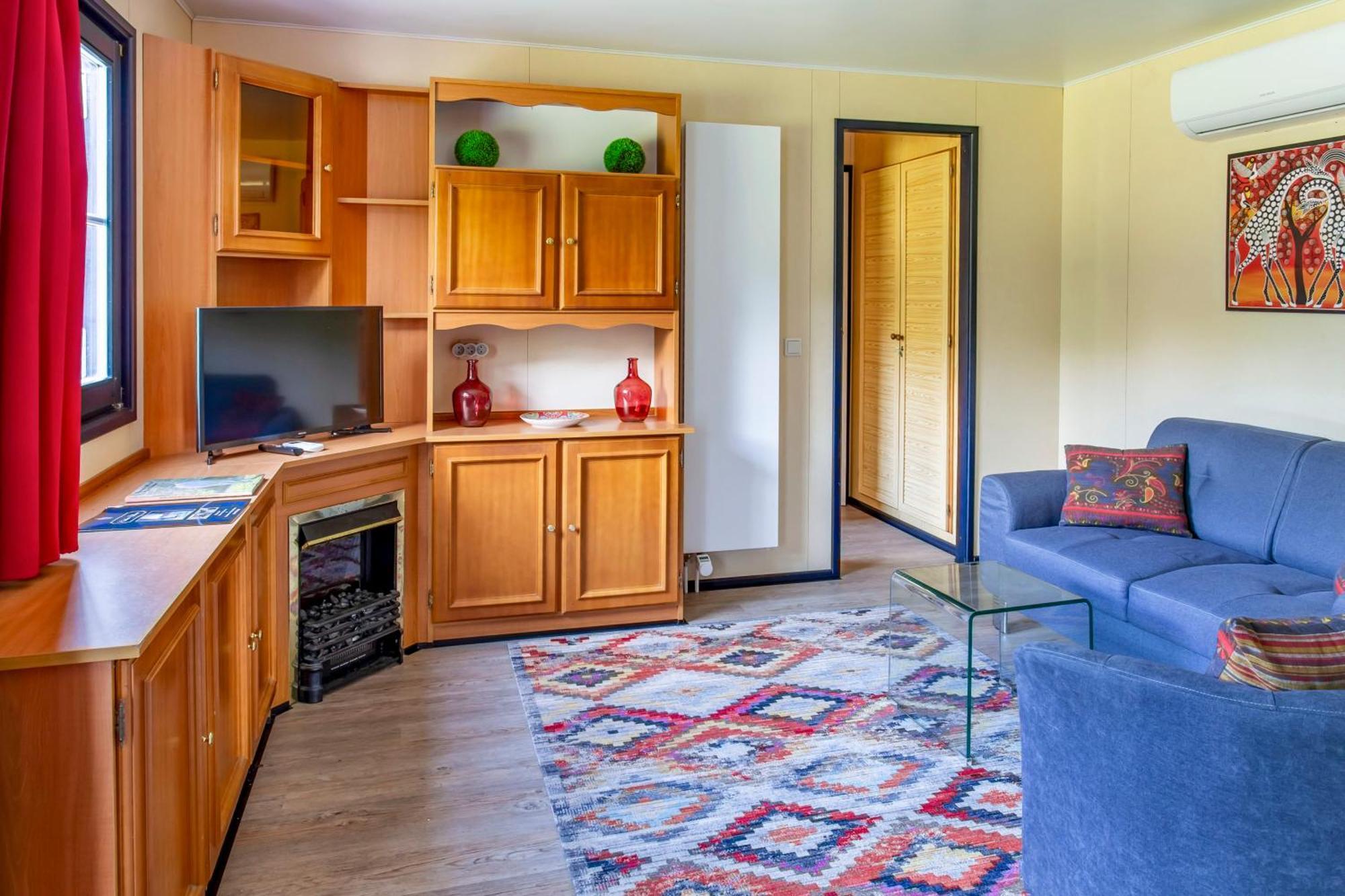 Chateau De Bellevue B&B Et Appartements Avec Piscine Saisonal Chauffee Et Chambres Partout Climatisees Saint-Avit  Szoba fotó