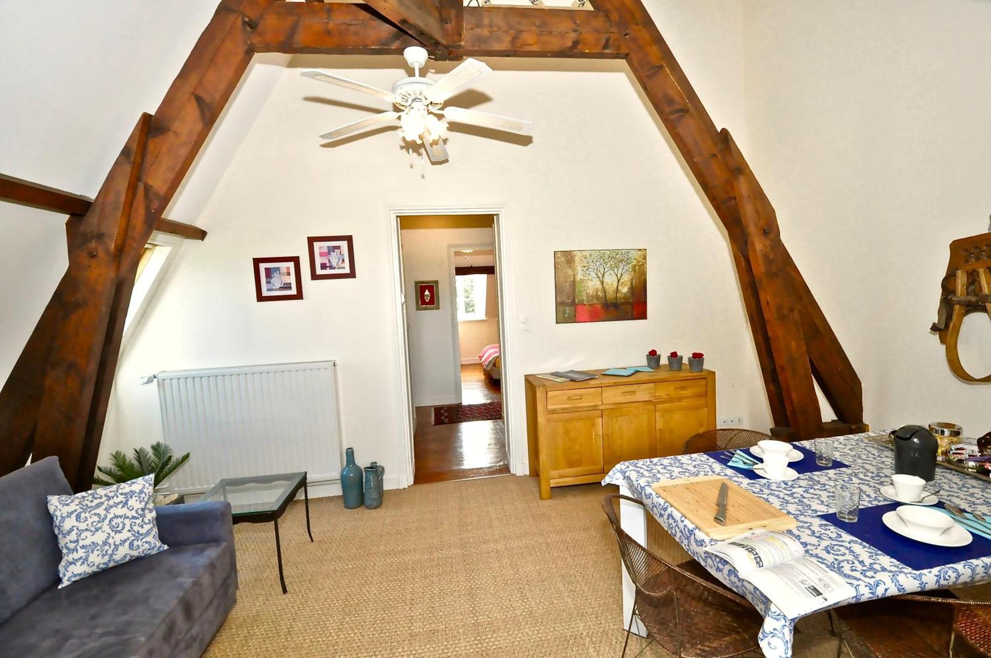 Chateau De Bellevue B&B Et Appartements Avec Piscine Saisonal Chauffee Et Chambres Partout Climatisees Saint-Avit  Kültér fotó