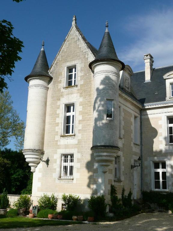 Chateau De Bellevue B&B Et Appartements Avec Piscine Saisonal Chauffee Et Chambres Partout Climatisees Saint-Avit  Szoba fotó