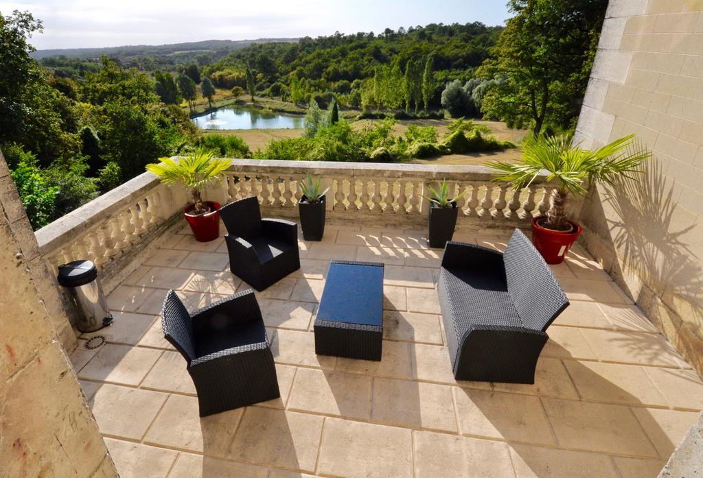 Chateau De Bellevue B&B Et Appartements Avec Piscine Saisonal Chauffee Et Chambres Partout Climatisees Saint-Avit  Kültér fotó